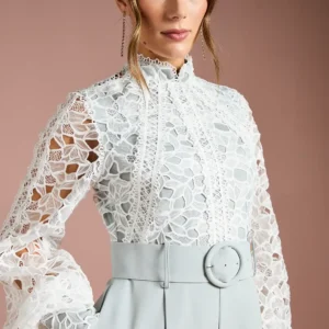 Alternative view of Eleganter Jumpsuit mit Organza-Spitze, Gürtel und langen Ärmeln