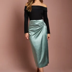 Satin Wickel-Midirock mit seitlicher Raffung und fließendem Fall